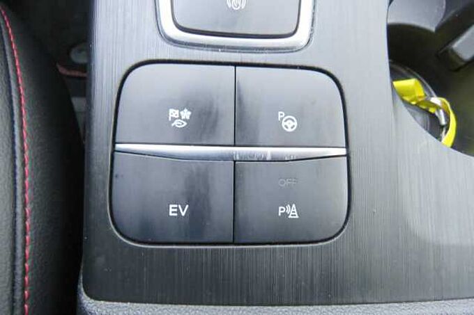 Ford Kuga PHEV ST-LINE X/Pano/AHK/20 Zoll Alu