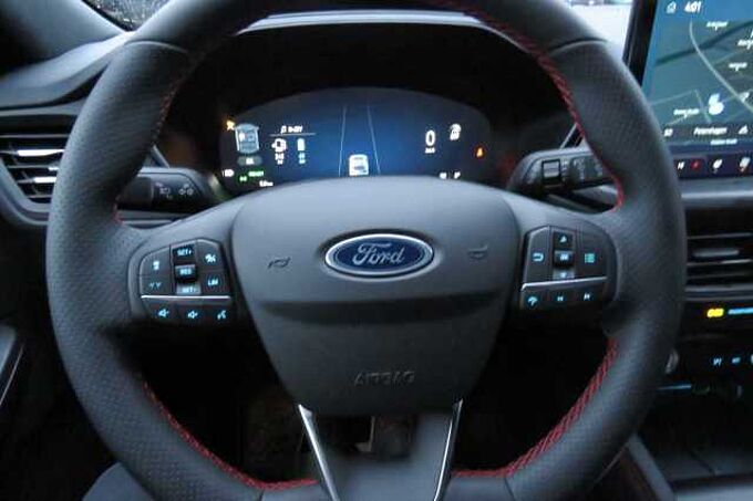 Ford Kuga 2.5 PHEV ST-Line X -30% Pano AHK