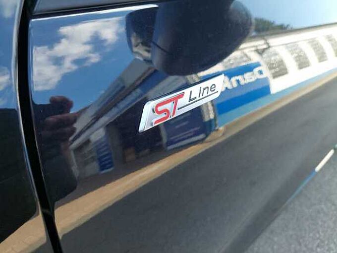 Ford Kuga 1.5 ST-Line Automatic