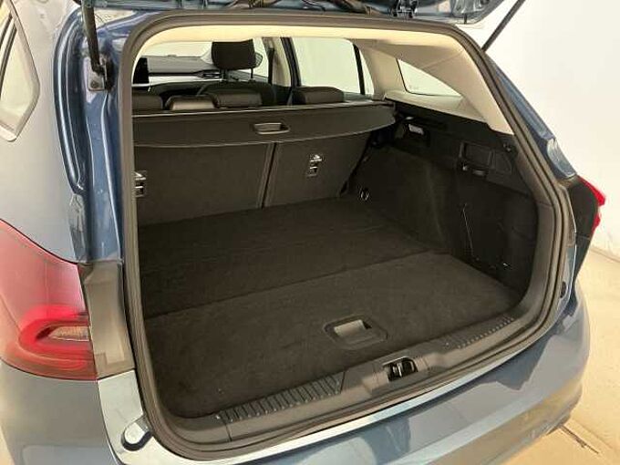 Ford Focus Titanium Hybrid Automatic 4TKM