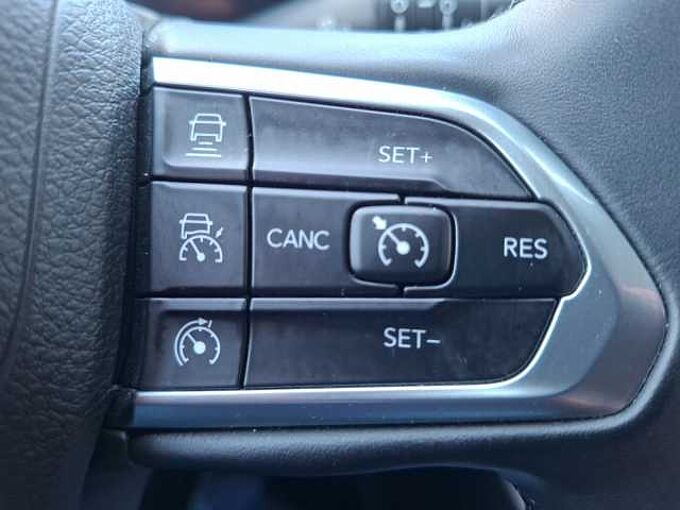 Jeep Compass 1.6 Multijet Night Eagle 1.Hd 28 tkm AHK
