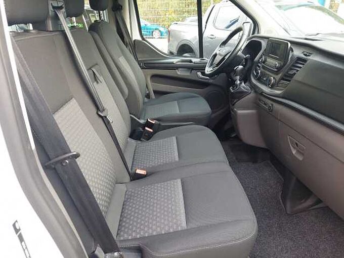 Ford Custom Kombi 2.0 TDCI Mild Hybrid L1H2 9-Sitzer