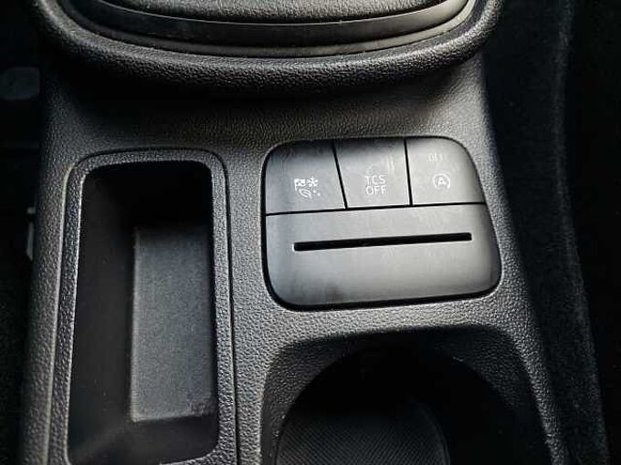 Ford Fiesta 1.1 Cool &Connect 1. Hdn. 35TKM