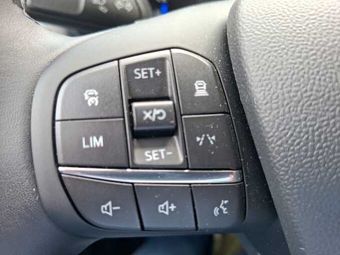 Ford Tourneo Courier Active Navi