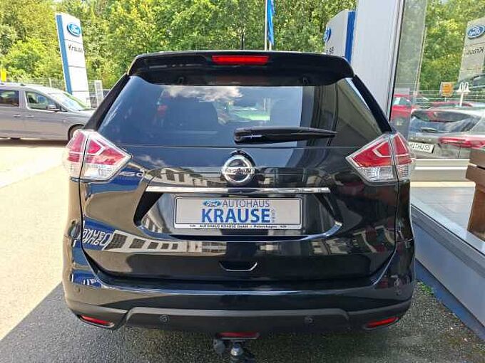 Nissan X-Trail Tekna 4x4 AHK 2000KG