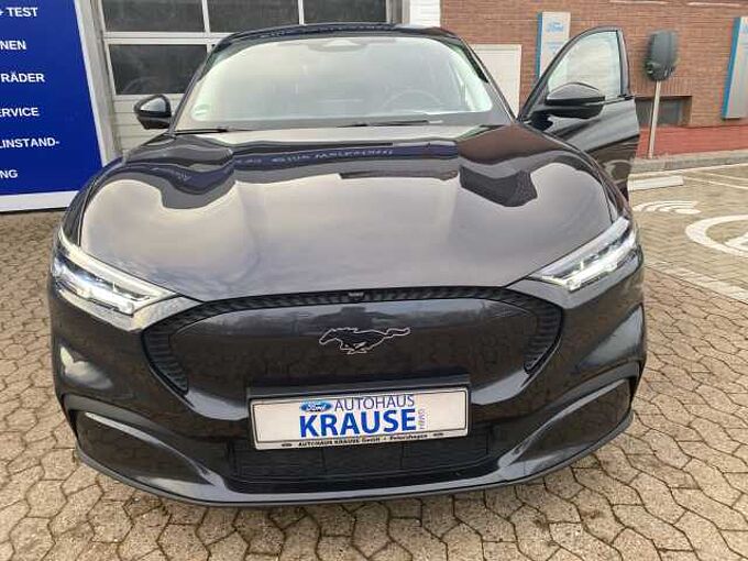Ford Mustang MACH-E Extended Range Pano Technopak.