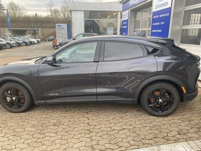 Ford Mustang MACH-E Extended Range Pano Technopak.