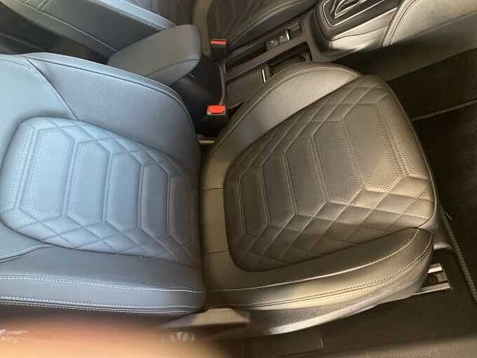 Ford Focus Active X Automatic Pano AHK