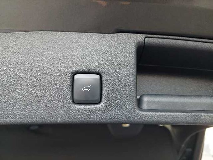 Ford Kuga ST Line X 1. Hd. B&O Headup