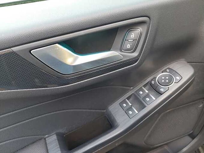 Ford Kuga ST Line X 1. Hd. B&O Headup