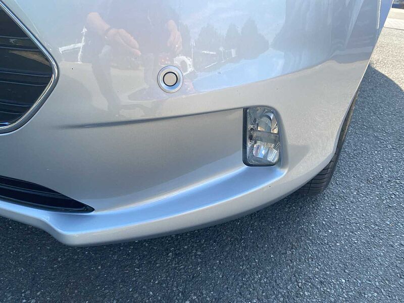 Ford B-MAX 1.6 Titanium Autom. Navi RFK 1.Hdn / 59TKM