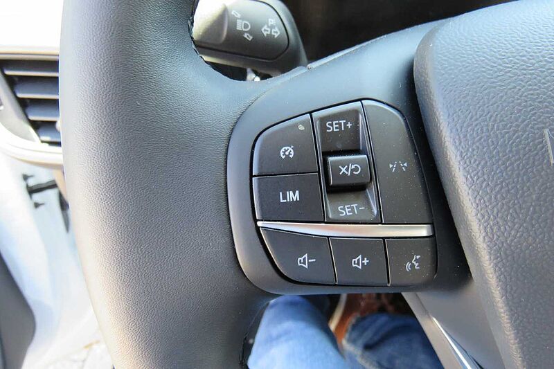 Ford Transit Courier Kasten Trend Klima