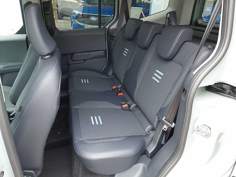 Ford Tourneo Courier Active Automatic Navi