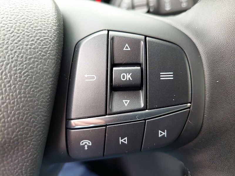 Ford Tourneo Courier Active Automatic Navi