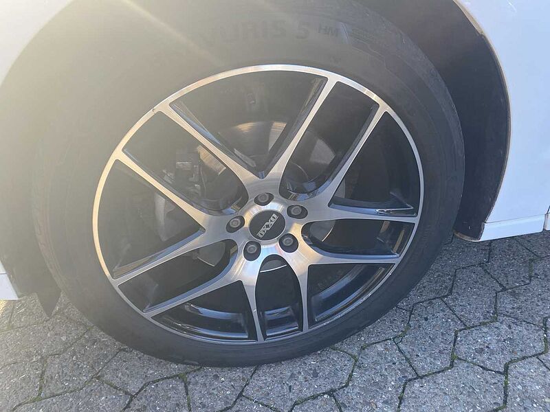 Ford S-MAX Titanium TDCI 7-Sitzer 1. Hdn.