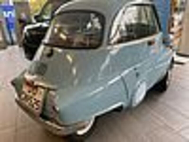 BMW Verkauft BMW Isetta 250