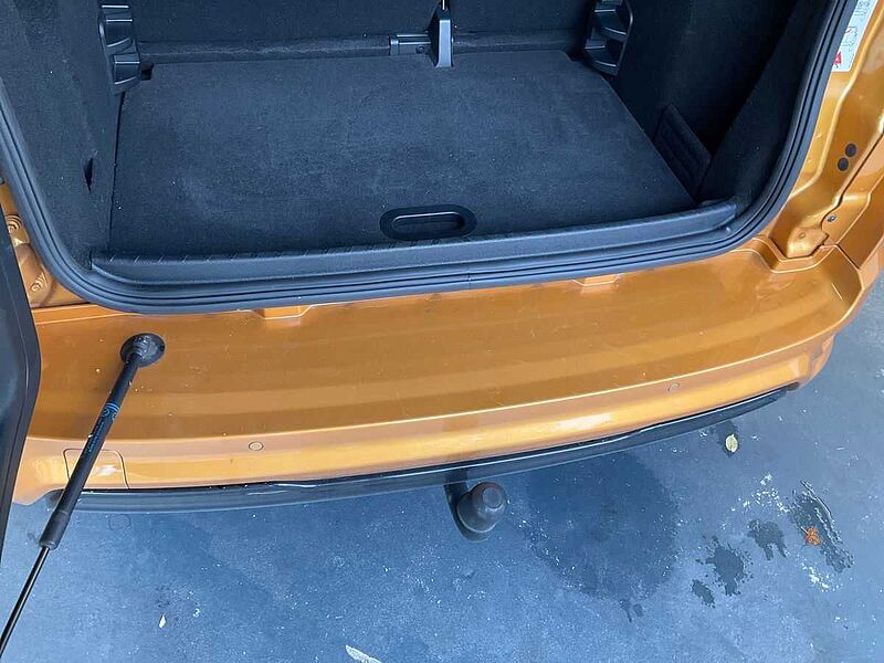 Ford EcoSport ST Line Automatic AHK Navi