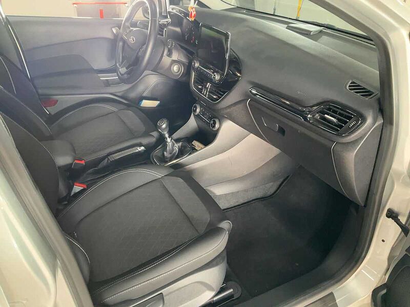 Ford Fiesta Active Pano 29TKM