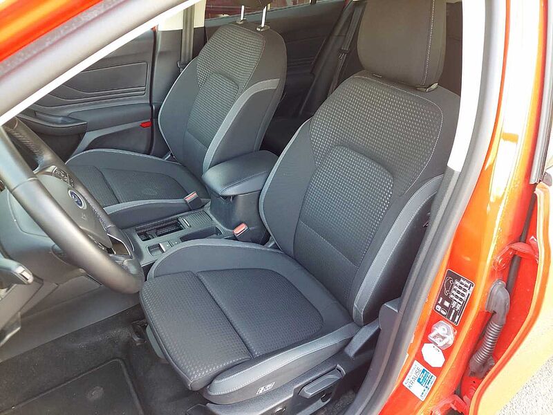 Ford Focus Cool&Connect AHK