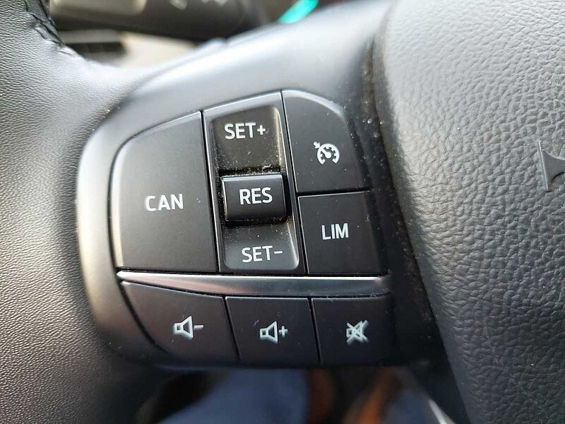 Ford Focus Cool&Connect AHK
