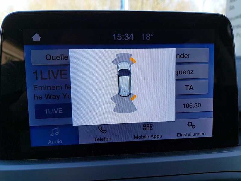 Ford Focus Cool&Connect AHK