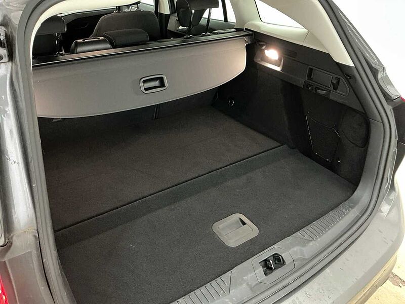 Ford Focus Titanium Hybrid Automatic Navi