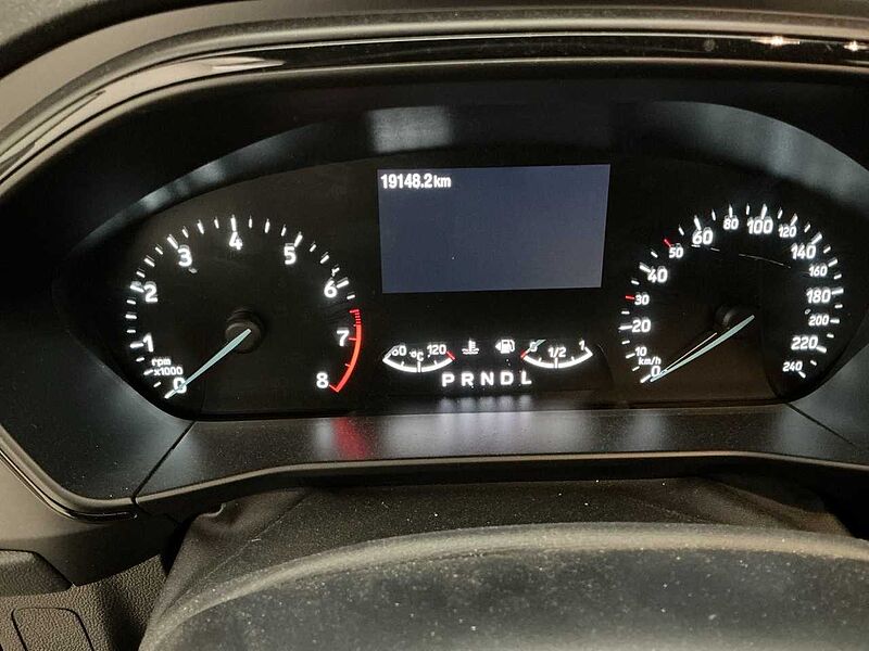 Ford Focus Automaitic Hybrid ST-Line AHK