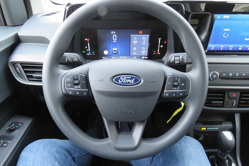 Ford Tourneo Courier Trend Automatic