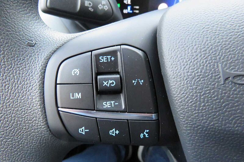Ford Tourneo Courier Trend Automatic