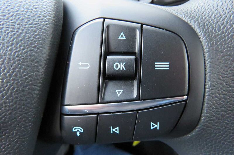 Ford Tourneo Courier Trend Automatic
