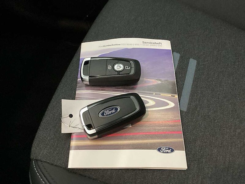 Ford Tourneo Courier Active Elektro 2 TKM