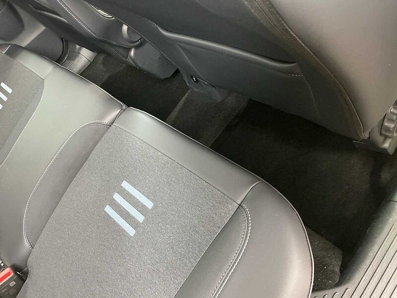 Ford Tourneo Courier Active