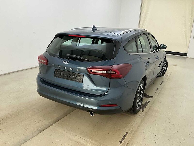 Ford Focus Titanium Hybrid Automatic 4TKM
