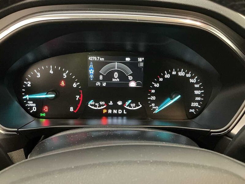 Ford Focus Titanium Hybrid Automatic 4TKM