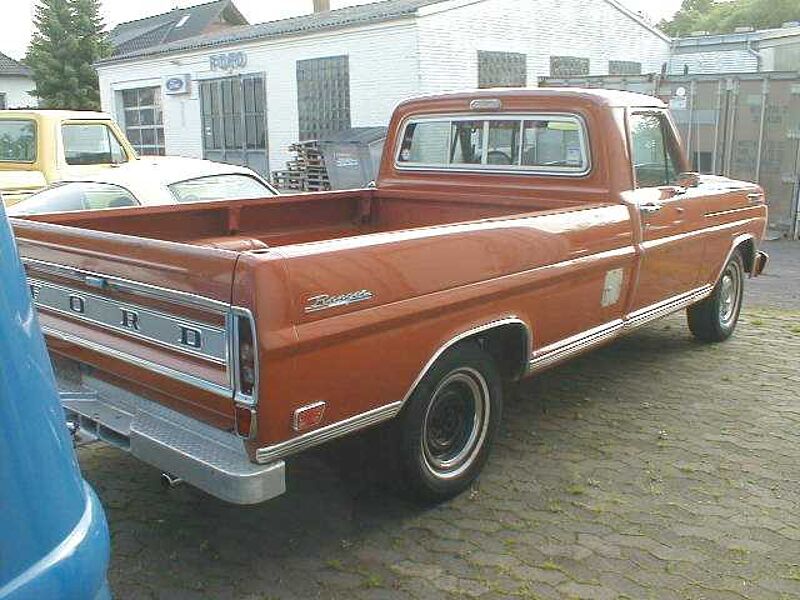 Ford Verkauft : Pick-Up F100 1.Hdn. Klima, V8,  Automatic