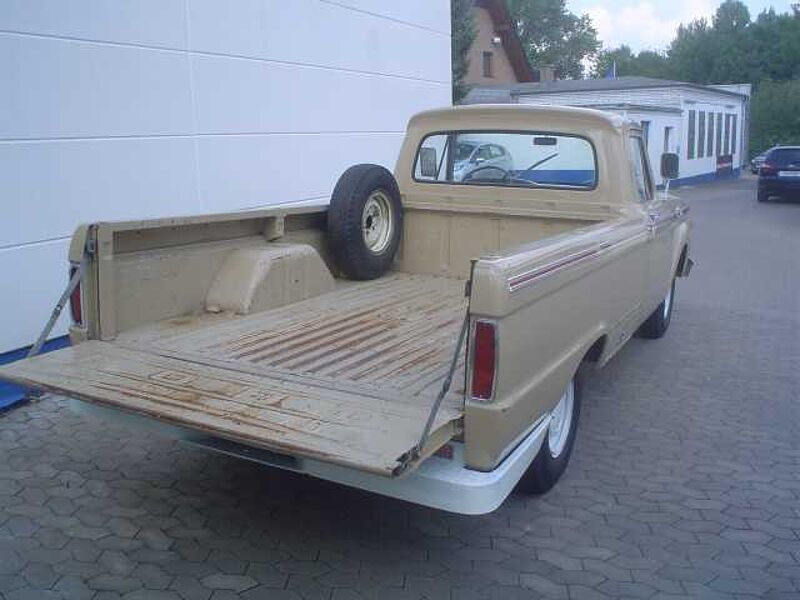 Ford Verkauft : Pickup F 100 V8 Custom Cab. 1964