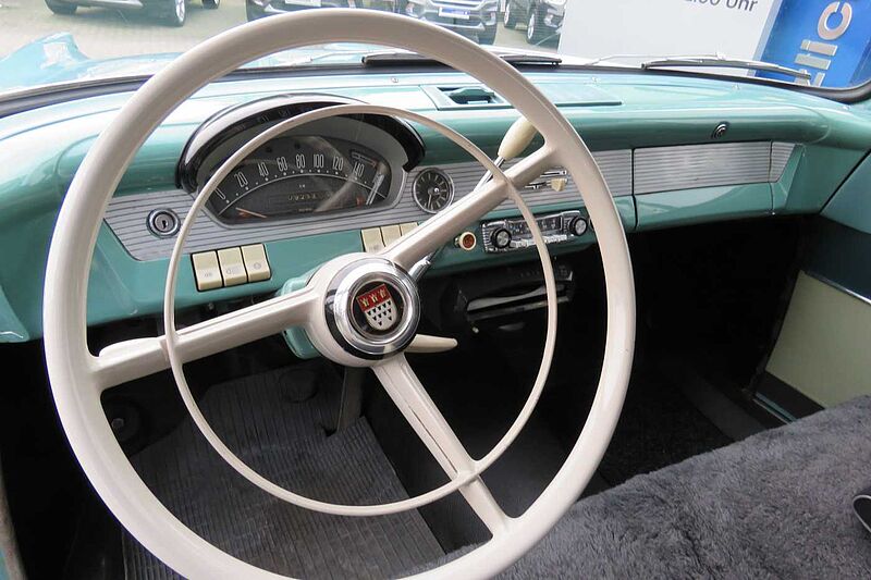 Ford Verkauft : Taunus 17M P2 Standard 2-türig