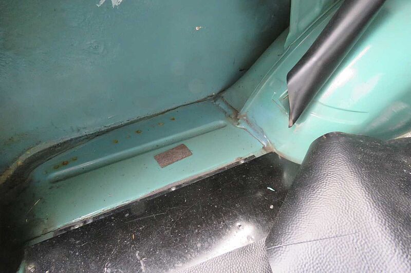 Ford Verkauft : Taunus 17M P2 Standard 2-türig