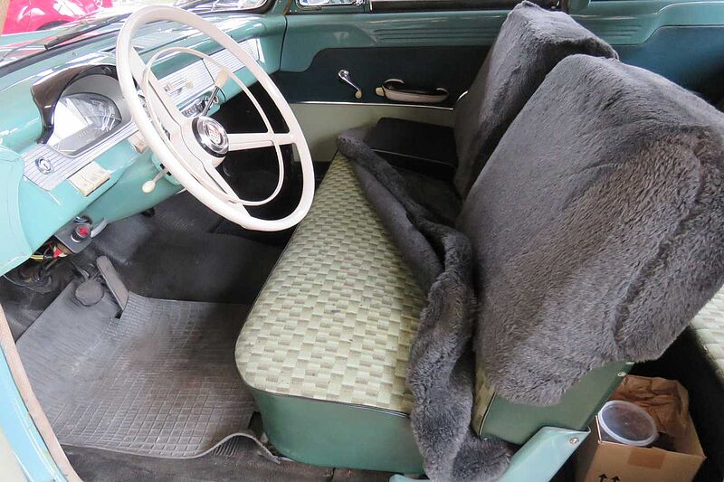 Ford Verkauft : Taunus 17M P2 Standard 2-türig