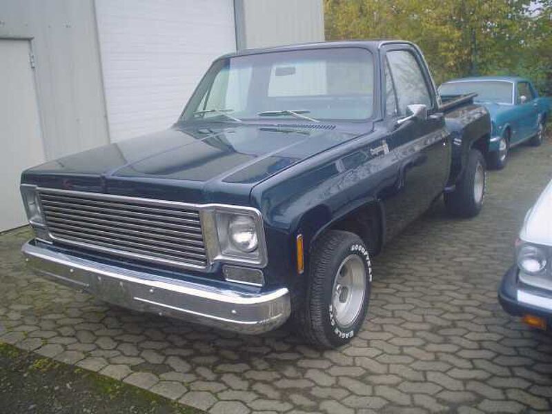 Chevrolet Verkauft : Pick up Cheyenne V8 / 5,7Ltr.