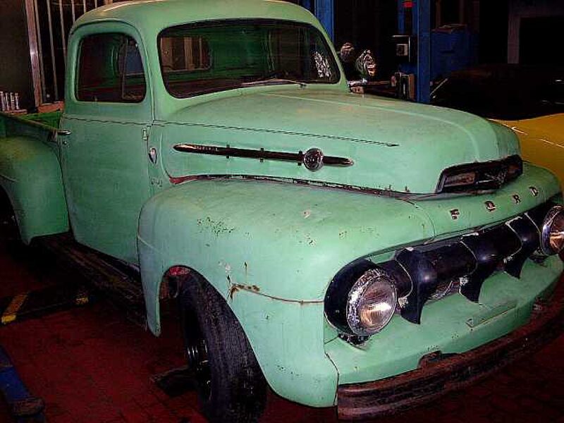 Ford Verkauft : F 1 Pickup V8 1952
