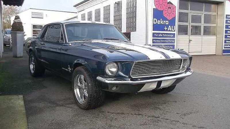 Ford Verkauft : Mustang Coupe V8 1967 Schaltwagen