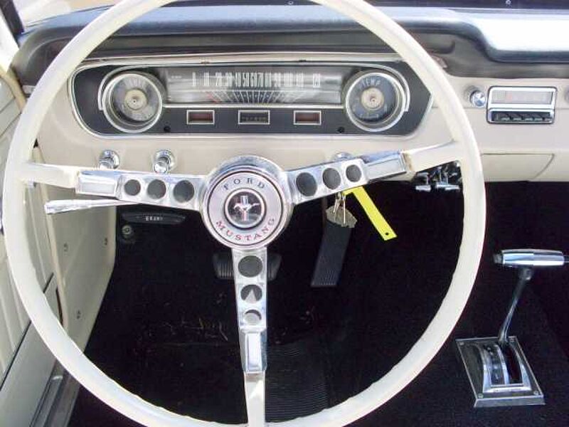 Ford Verkauft : Mustang 1965 Cabrio V8 Automatic