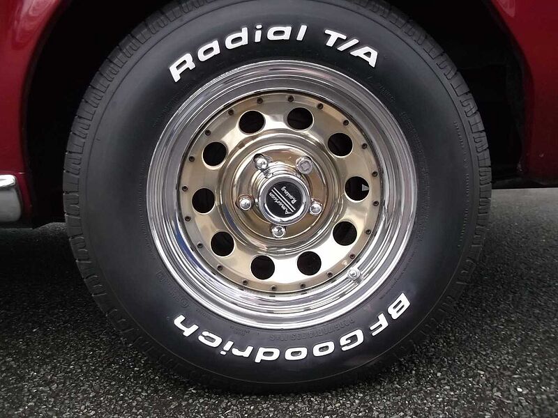 Ford Verkauft : Mustang Coupe V8 1967 Automatic/neuer Motor