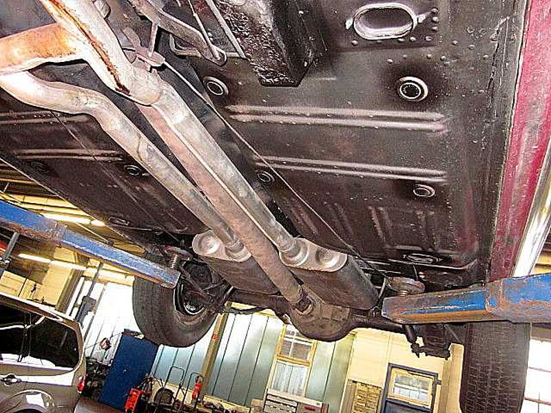 Ford Verkauft : Mustang Coupe V8 1967 Automatic/neuer Motor