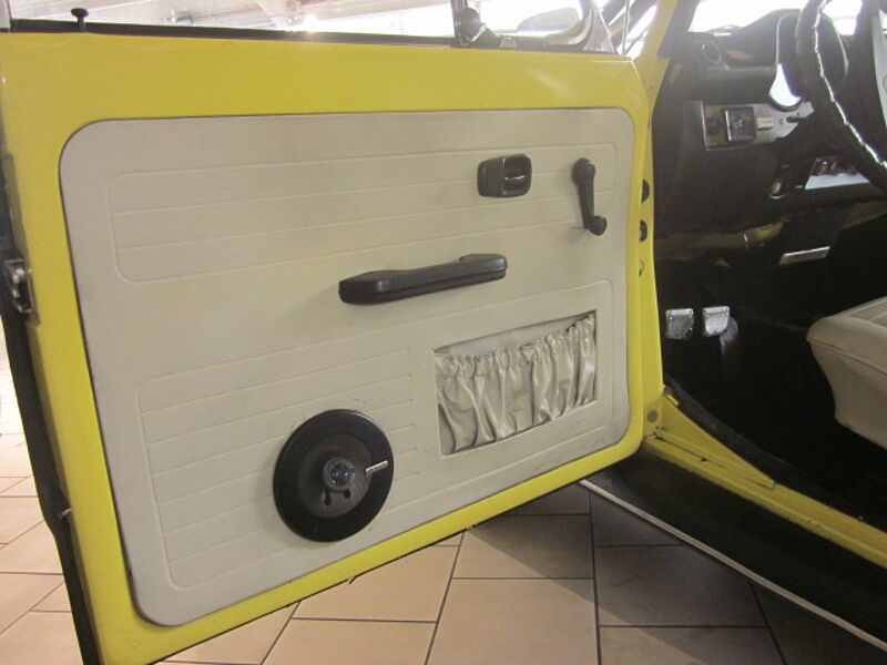 Volkswagen Verkauft : Käfer 1303 Cabrio 1979 limonengelb