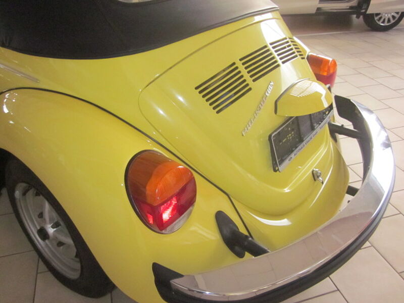 Volkswagen Verkauft : Käfer 1303 Cabrio 1979 limonengelb