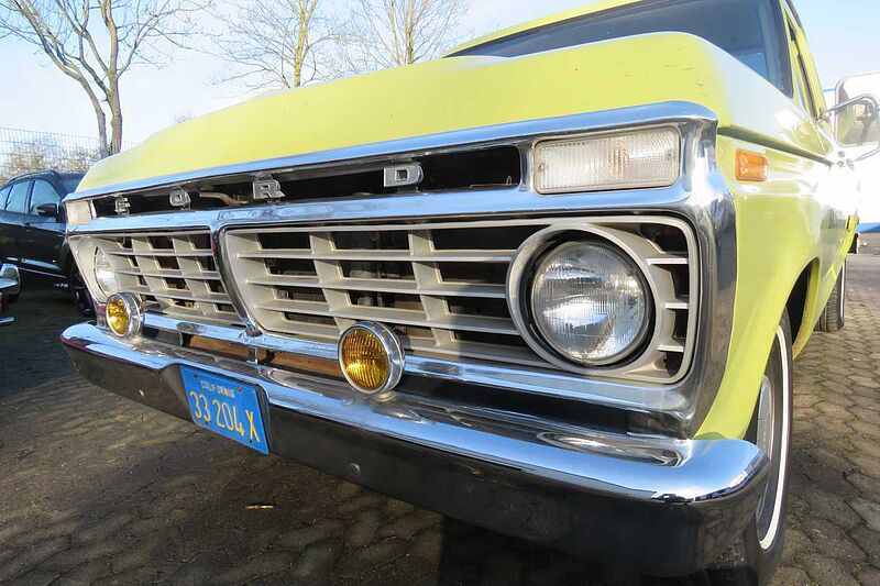 Ford Verkauft : F100 Pick up 1974 Custom V8 Automatic/TÜV