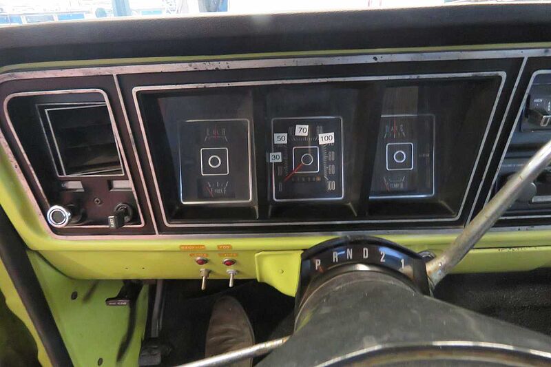 Ford Verkauft : F100 Pick up 1974 Custom V8 Automatic/TÜV