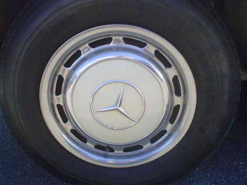 Mercedes-Benz Verkauft : 450 SL V8 Automatic Roadster/ Klima/ rostfrei